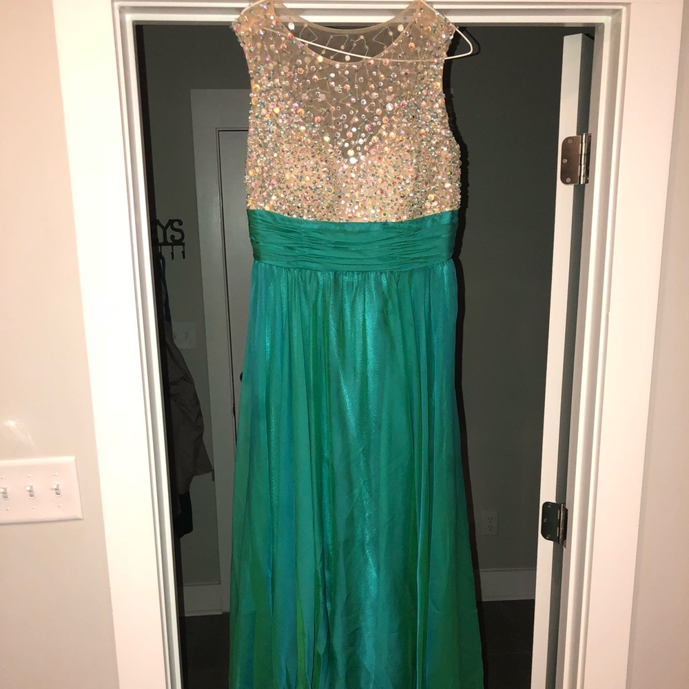 Prom dress